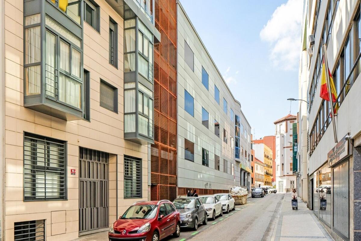 Apartment With Parking - 1b Madrid